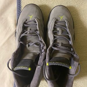 Air Jordan’s graphite Chartreuse (2005) OG size 13